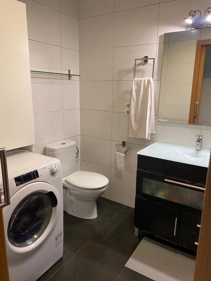 Cozy Apartment At A Great Location! L'Hospitalet de Llobregat Extérieur photo